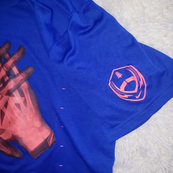 NIKE Dri-FIT X-ray Hands Football Receiver T-Shirt - Picture 4 of 7